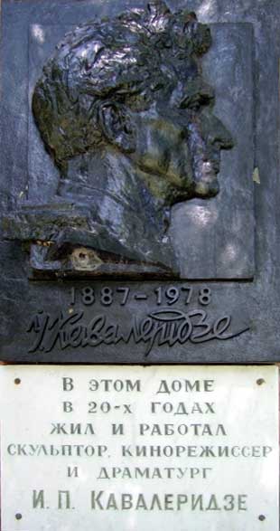 �.�.�����������