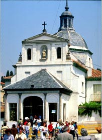 ������� ����� � �������
church in Madrid