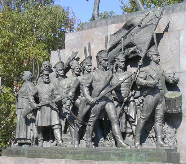 �������� �.�.��������
Monument to Michael I. Kutuzov
