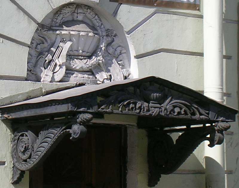 ���������� � �����-����������
Sculpture in St.-Petersburg