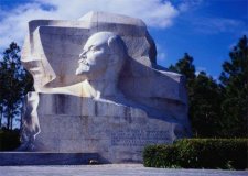 �������� �.�.������ �� �����������
Monument to Vladimir I. Lenin in Vsevolozhsk