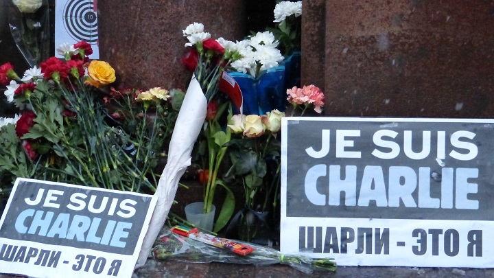 10 ������ 2015. ����� ������������ � ������������ ������� Charlie Hebdo
January 10, 2015. The picket of solidarity with journalists of Charlie Hebdo magazine