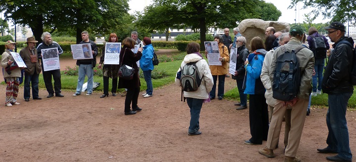 12 ���� 2015. ��������� ������ �.�.������������
July 12, 2015. Anniversary of Valeria I. Novodvorskaya's death
