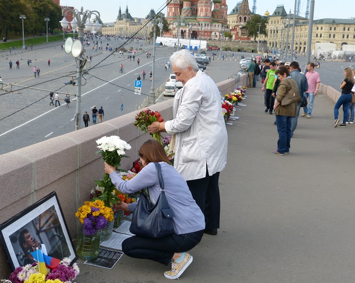 20 �������� 2015. ������ ����
September 20, 2015. The Nemtsov bridge
