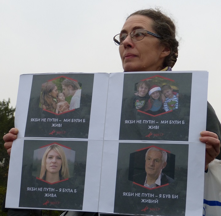 17 ������� 2015. ������ ���� �����!�
October 17, 2015. The meeting �No war!�