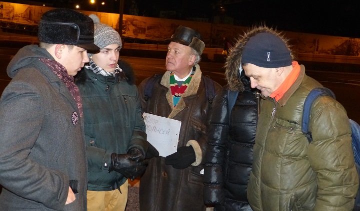 13 ������� 2015. ������ ����
December 13, 2015. The Nemtsov bridge