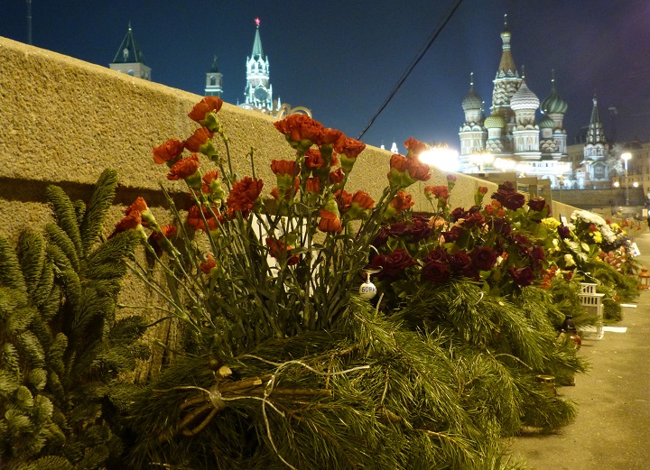 13 ������� 2015. ������ ����
December 13, 2015. The Nemtsov bridge