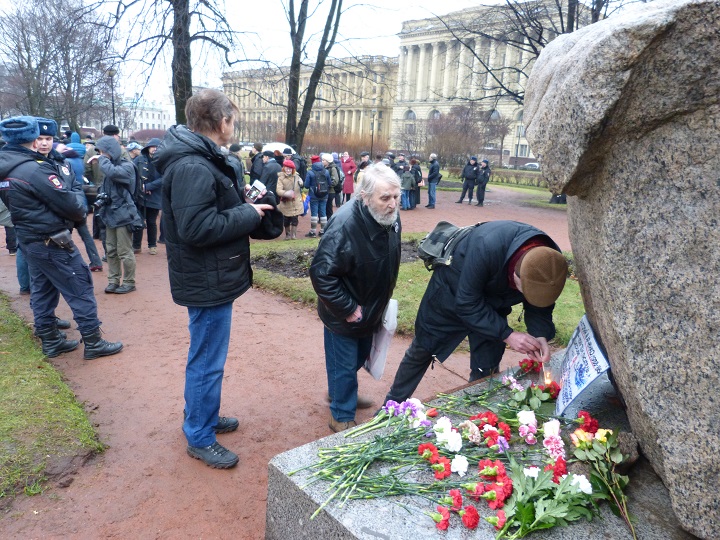 20 ������� 2015. ����� ������ ����� ���������� ���������
December 20, 2015. Action in memory of victims of Stalin repressions