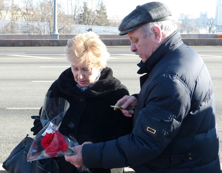 27 - 28 ������� 2016. ������ ����
February 27 - 28, 2016. The Nemtsov bridge