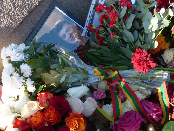 27 - 28 ������� 2016. ������ ����
February 27 - 28, 2016. The Nemtsov bridge