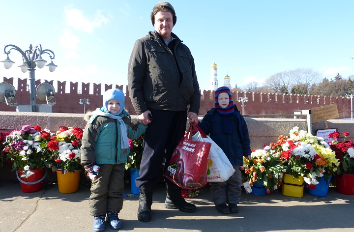 27 - 28 ������� 2016. ������ ����
February 27 - 28, 2016. The Nemtsov bridge