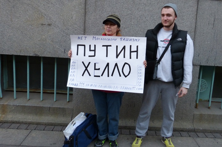 7 ������ 2016. �������� ����
April 7, 2016. The meeting of the people