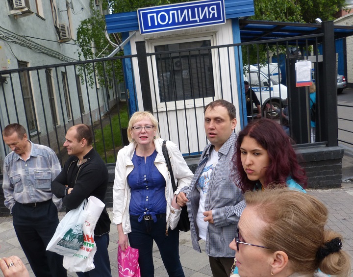 4 ���� 2016. ����� �� ����� ������
June 4, 2016. The picket for change of authority