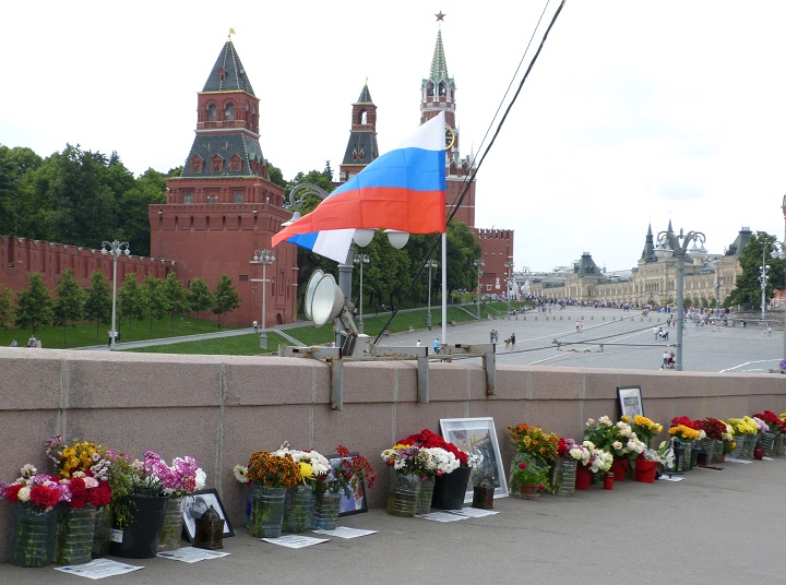 18 ���� 2016. ������ ����
June 18, 2016. The Nemtsov bridge
