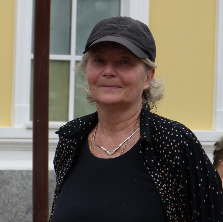 2 ���� 2016. ����� �� ����� ������
July 2, 2016. The picket for change of authority