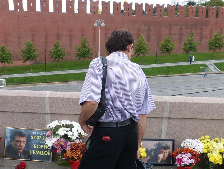 10 ���� 2016. ������ ����
July 10, 2016. The Nemtsov bridge