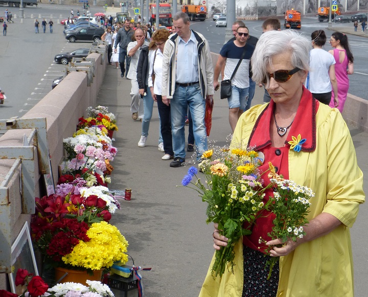 10 ���� 2016. ������ ����
July 10, 2016. The Nemtsov bridge