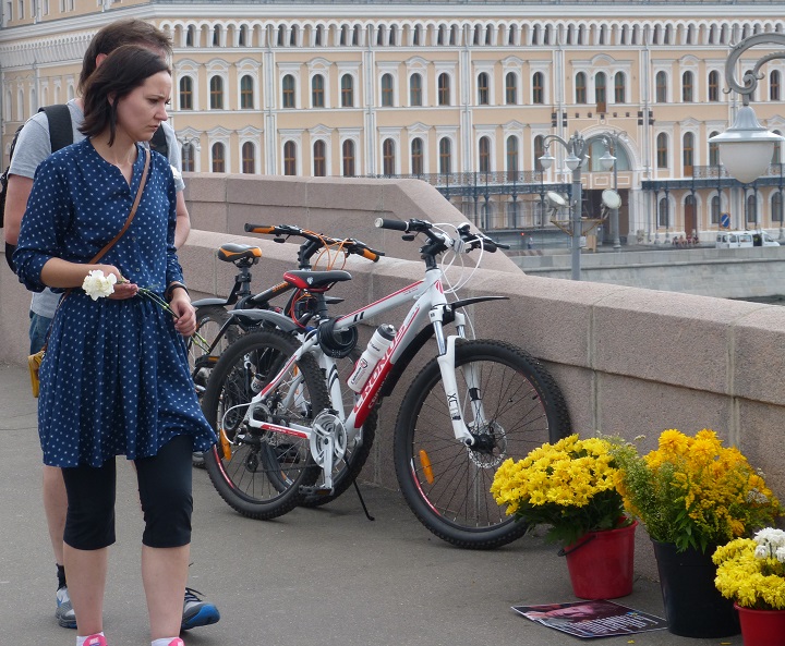 6 ������� 2016. ������ ����
August 6, 2016. The Nemtsov bridge