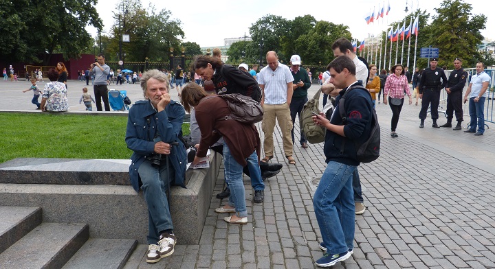 13 ������� 2016. ����� �� ����� ������
August 13, 2016. The picket for change of authority