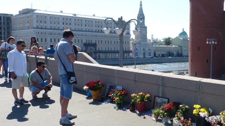 27 ������� 2016. ������ ����
August 27, 2016. The Nemtsov bridge