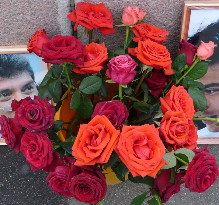 9 ������� 2016. ������ ����
October 9, 2016. The Nemtsov bridge