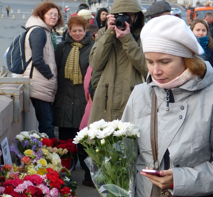 9 ������� 2016. ������ ����
October 9, 2016. The Nemtsov bridge