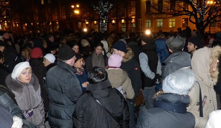 13 ������ 2017. ���� � ������ �������
January 13, 2016. The meeting in protection of St Isaacy cathedral