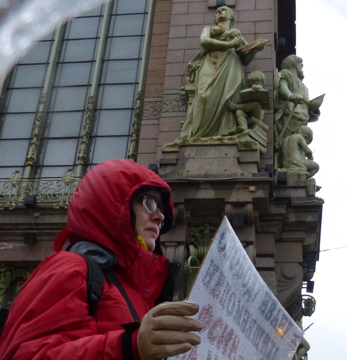 25 ������ 2017. ����� � ��������� ����� ����������
April 25, 2017. The picket in support of Ivan Nepomnyashchikh