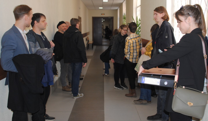 17 ������ 2023. ��� ��� ������ ���������
	<dd>April 17, 2023. The trial of Olga Smirnova