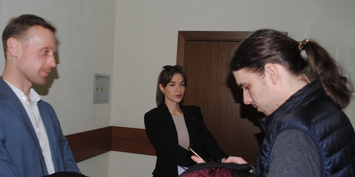 17 ������ 2023. ��� ��� ������ ���������
	<dd>April 17, 2023. The trial of Olga Smirnova