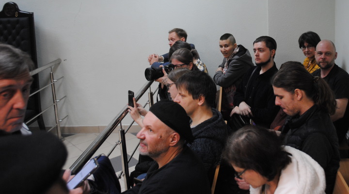 17 ������ 2023. ��� ��� ������ ���������
	<dd>April 17, 2023. The trial of Olga Smirnova