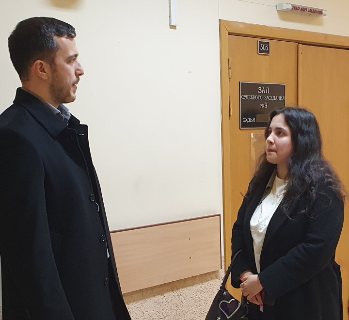 20 ������ 2023. ��� ��� ����������� ����������
April 20, 2023. The trial of Alexandra Skochilenko