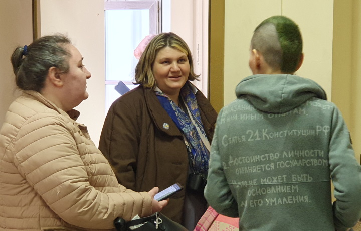 20 ������ 2023. ��� ��� ����������� ����������
April 20, 2023. The trial of Alexandra Skochilenko