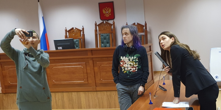 21 ������ 2023. ��� ��� ����������� ����������
April 21, 2023. The trial of Alexandra Skochilenko