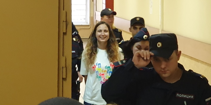 18 ���� 2023. ��� ��� ����������� ����������
July 18, 2023. The trial of Alexandra Skochilenko