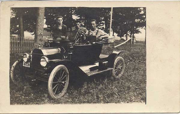 ��������. ����������
Postal card. Car