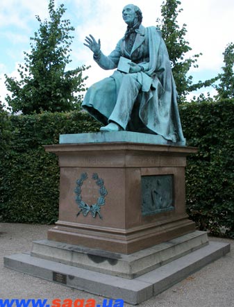 �������� ��������� � �����������
Monument to Hans H. Andersen in Copenhagen