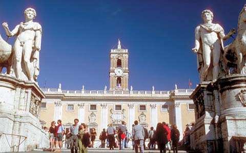 ���� �������� � ���
Tower watches in Rome