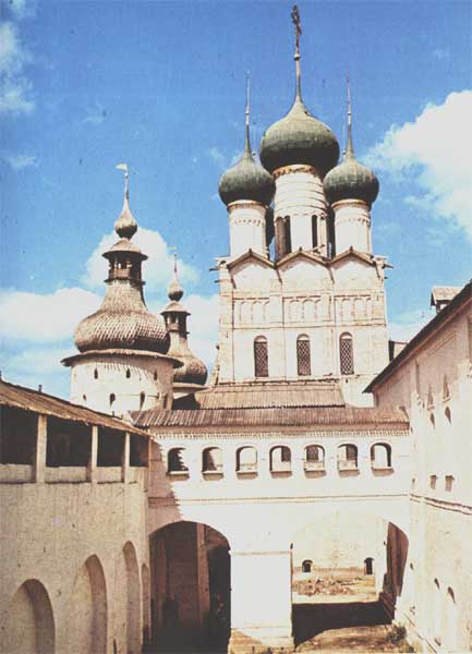 ������� ��. ������ ��������� � ������� �������
church of St John the Theologian in Great Rostov