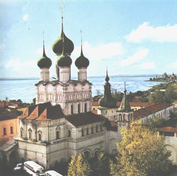 ������� ��. ������ ��������� � ������� �������
church of St John the Theologian in Great Rostov