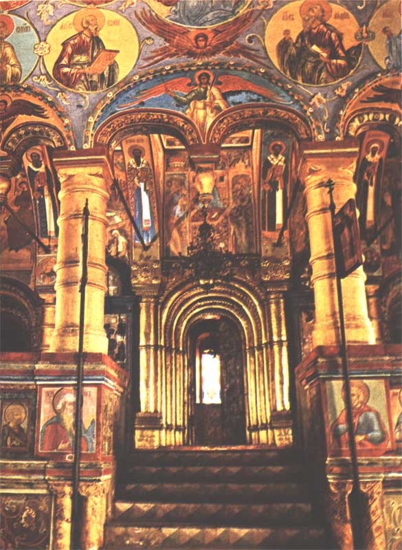 �������� ������� � ������� �������
church of Saviour-over-the-Entrance-hall in Great Rostov