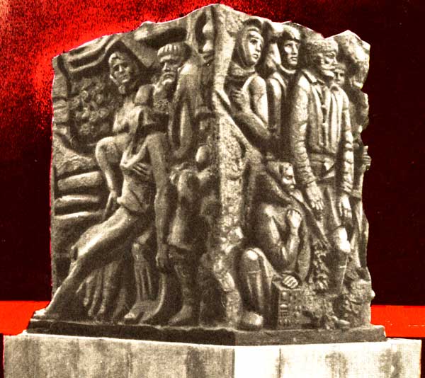 �������� ������� ������� � ���������
Monument to the victims of fascism in Korukovka