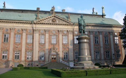 �������� � ����������
Monument in Stockholm
