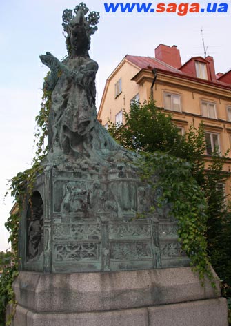 �������� � ����������
Monument in Stockholm