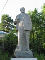 �������� �.�.������ � ��������
monument to Vladimir I. Lenin in Odintsovo