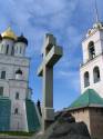 �������� ����� � ������
Monument to Cross in Pskov