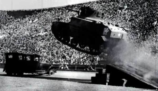 ���� �����
Flight of tank