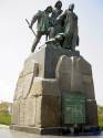 �������� ��������-����������� � �������������
Monument �To the seamen of Black sea� in Novorossiysk