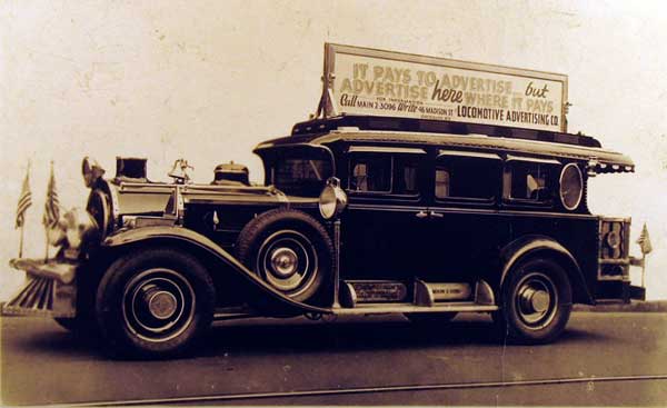 ����������-��������� �� ��������
Locomotive Advertising Car