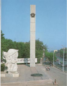 �������� ������ � ������
Monument to Victory in Ryazan